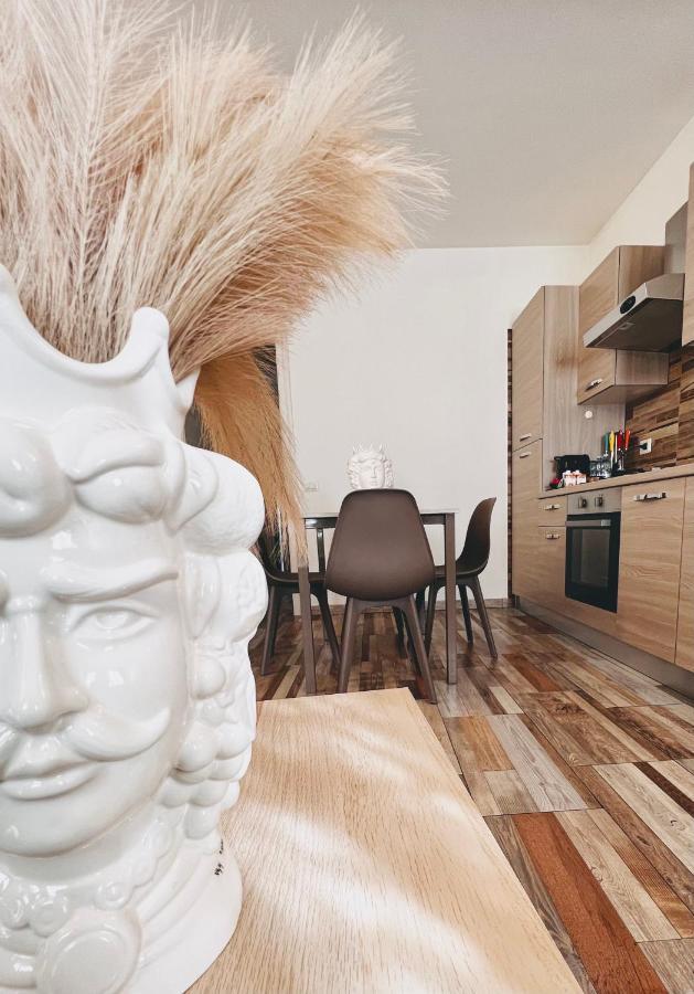 Gegix'S House Rho Apartman Kültér fotó