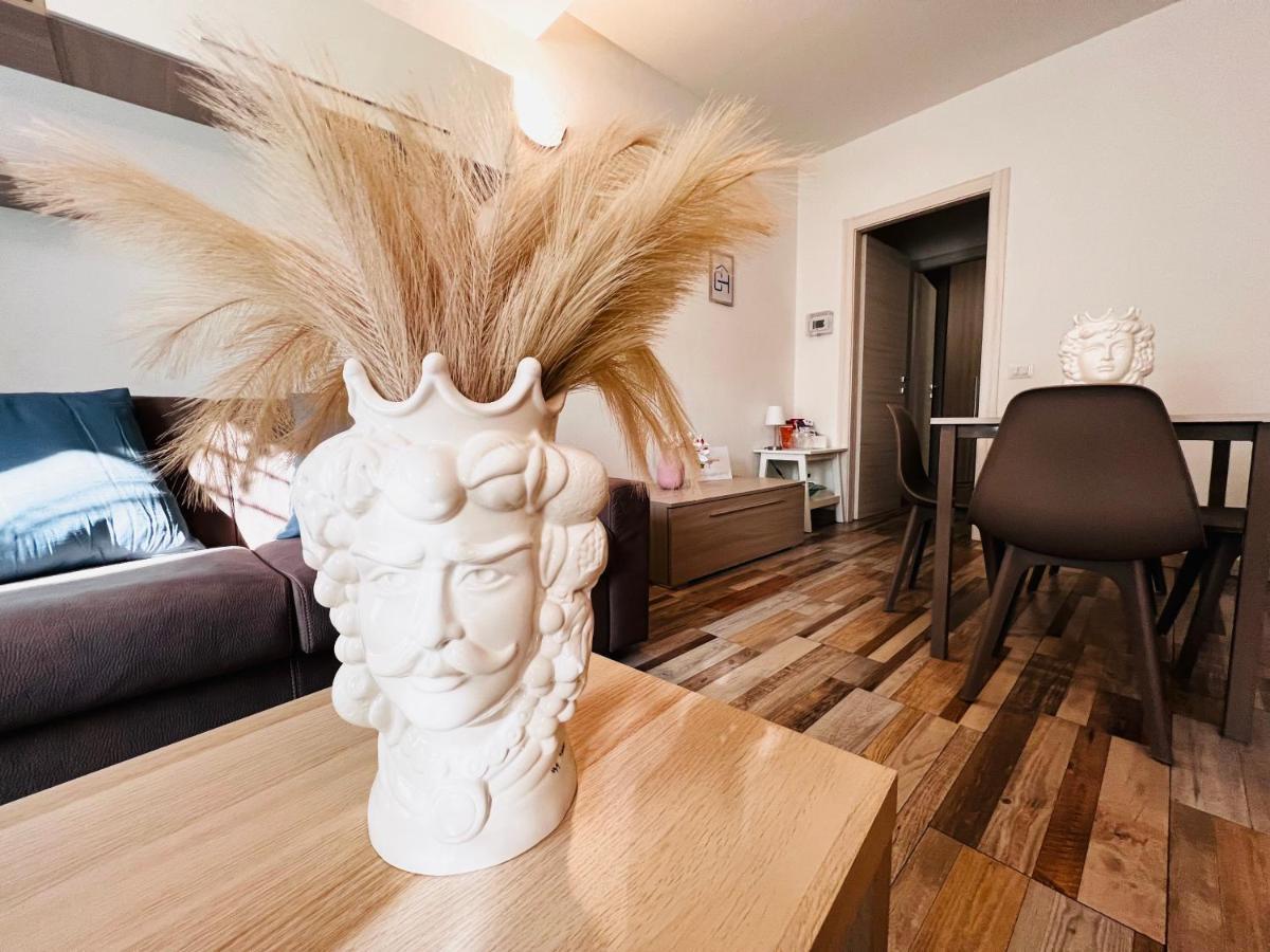 Gegix'S House Rho Apartman Kültér fotó